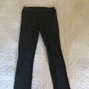 Lululemon grey athletic leggings